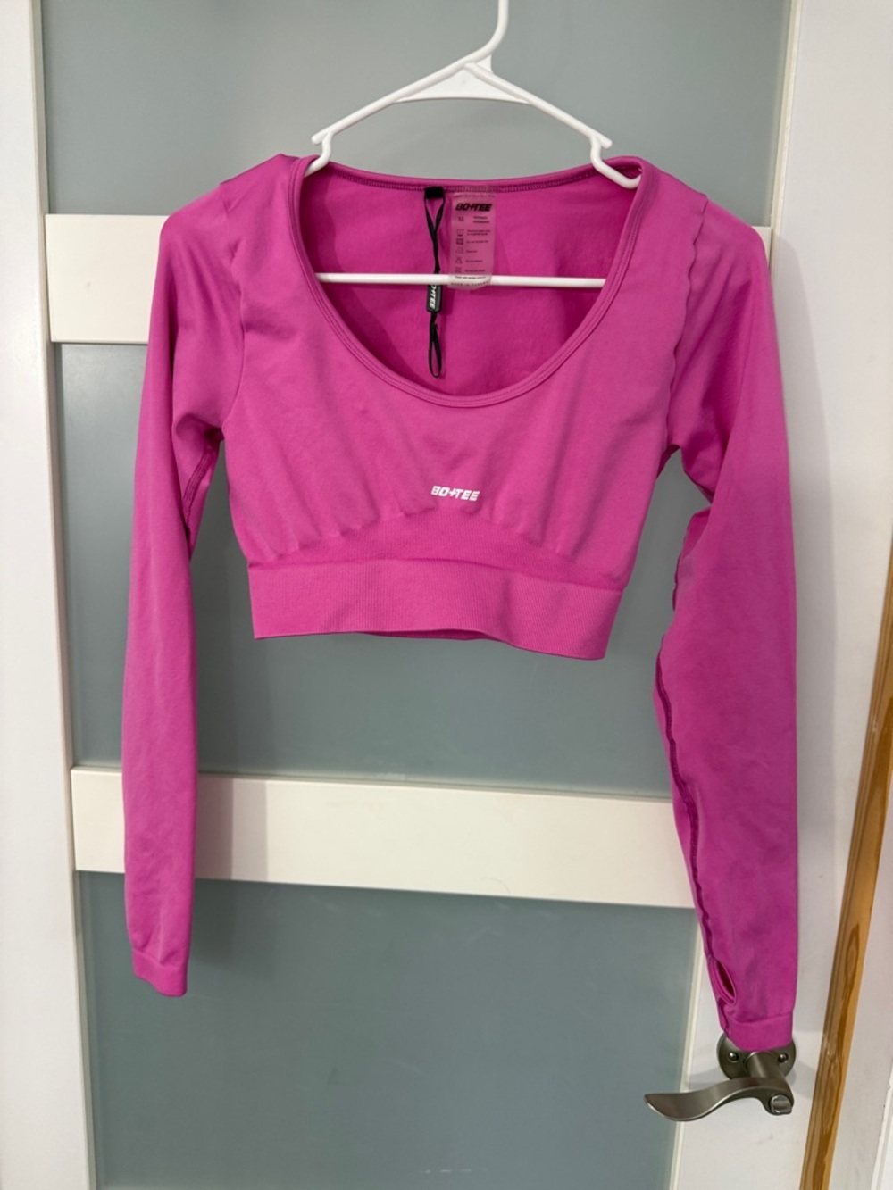 Bo+Tee Fuchsia Long-Sleeve Cropped Scoop Top